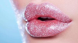 راهنمای انتخاب لیپ گلاس اصل